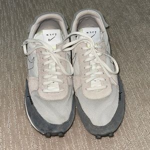 Mens Nike N. 354 Shoes Size 10